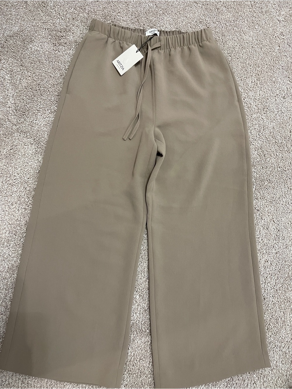 NWT Artizia The Lodge Pant- Crepette Nomad Taupe Size M Short - Picture 2 of 11